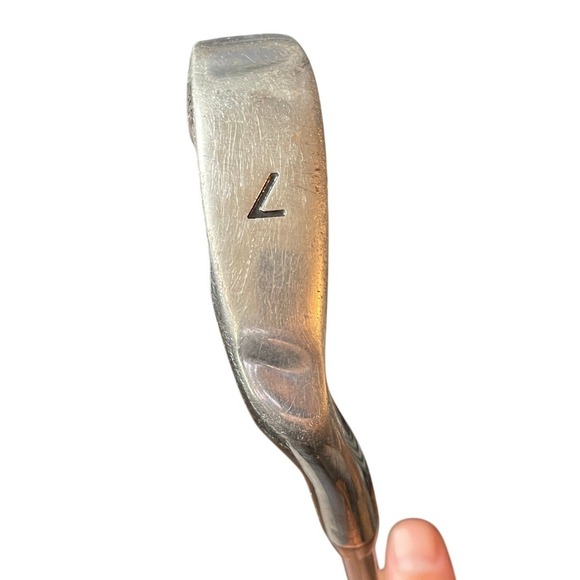 US Kids Golf UL51 RH 7 Iron Graphite Shaft Ultralight 36 Degrees Kids Golf Club - Picture 2 of 9